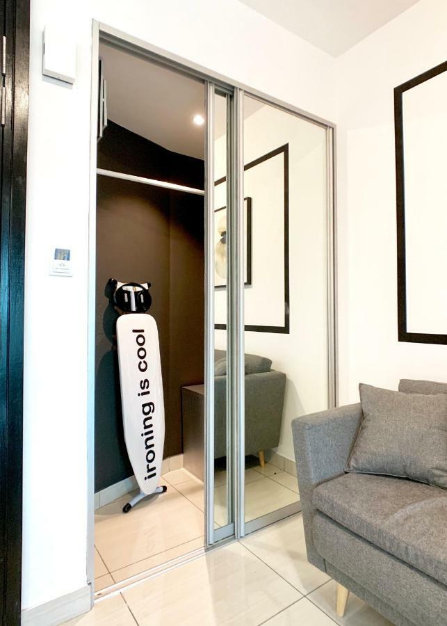 Almas Suites By Iconic Bliss Nusajaya  Eksteriør billede
